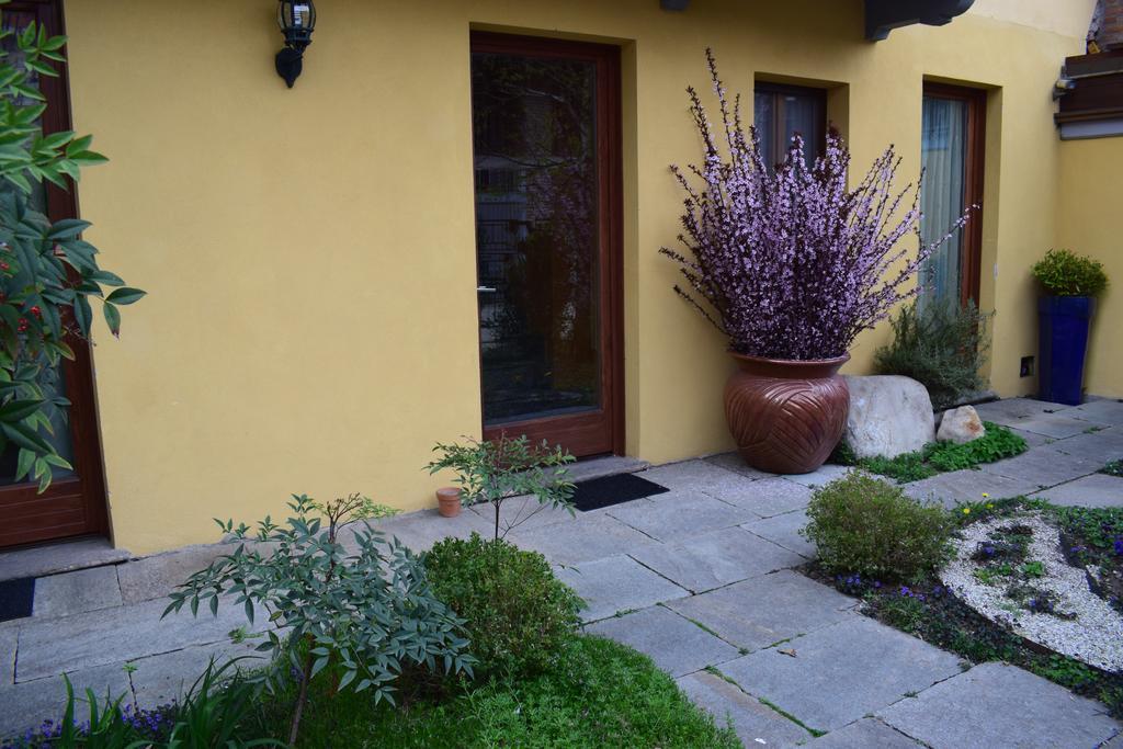 Agriturismo Casa de Colores Moretta Exterior foto